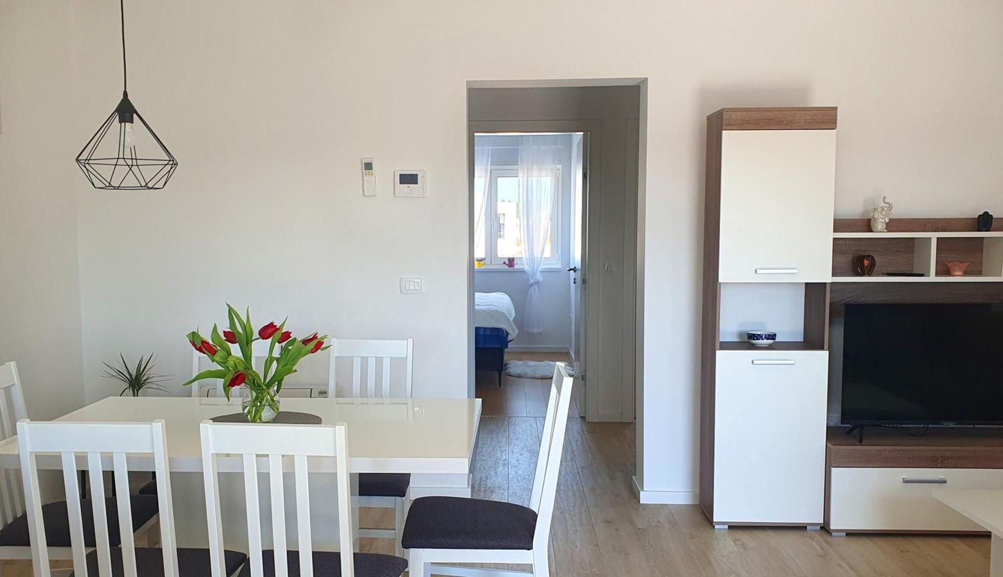 Dino, Appartement *